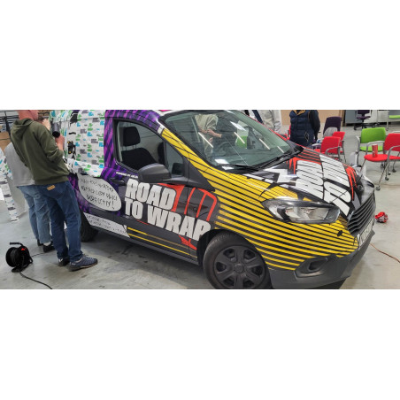 Folia wylewana Arlon SLX 137 cm 50 µm z klejem kanalikowym – oklejanie pojazdów 3D