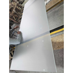 Dekoracyjna folia szroniona matowa szer. 127 cm na wymiar – prywatność i estetyka