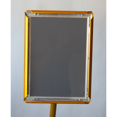 Złoty stojak informacyjny Menuboard A4 77–133 cm regulowany OWZ – do eleganckiej ekspozycji