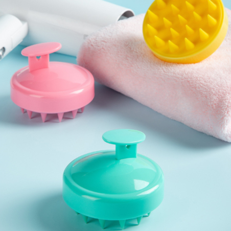 Szczotka do masażu skóry głowy – masażer do wcierki, peelingu i mycia włosów różowa