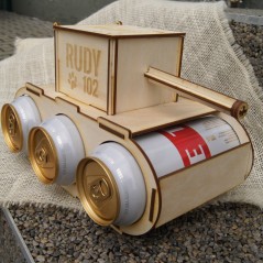 Drewniany czołg na piwo 25×15×12,5 cm 3 mm sklejka z grawerem – prezent dla piwosza